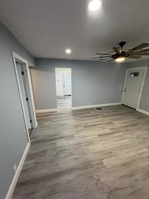 1527 Parker St, Springfield, OH 45503 photo 17