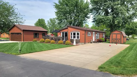 Exterior - 5256 S Pointe Blvd, Celina, OH 45822 photo 2 of 10
