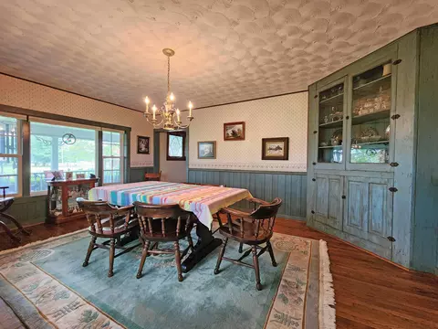 Dining - 6700 Johnson Rd, Springfield, OH 45502 photo 2 of 4