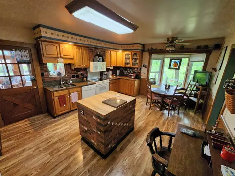 Kitchen - 6700 Johnson Rd, Springfield, OH 45502 photo 1 of 4