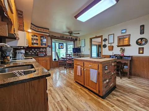 Kitchen - 6700 Johnson Rd, Springfield, OH 45502 photo 3 of 4