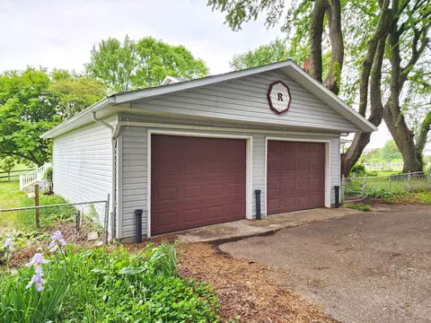 Exterior - 6700 Johnson Rd, Springfield, OH 45502 photo 4 of 20
