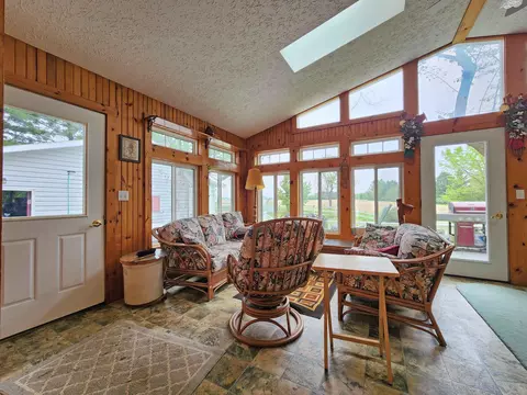 Exterior - 6700 Johnson Rd, Springfield, OH 45502 photo 3 of 20