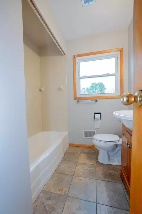 413 S Wagner Ave, Sidney, OH 45365 photo 13