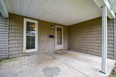 335 Maple St, Sidney, OH 45365 photo 2