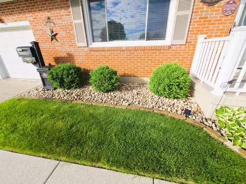 1411 Erika Dr, Springfield, OH 45503 photo 3