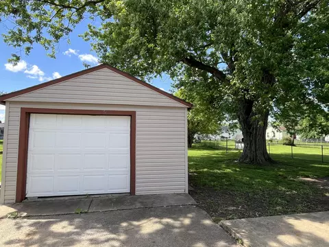 2045 S Hadley Rd, Springfield, OH 45505 photo 15