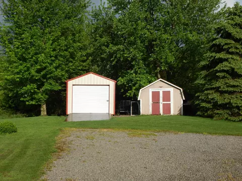 Exterior - 31 S Elm Tree Rd, Conover, OH 45317 photo 5 of 5