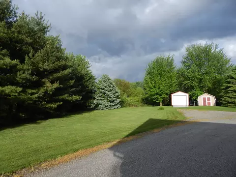 Exterior - 31 S Elm Tree Rd, Conover, OH 45317 photo 4 of 5