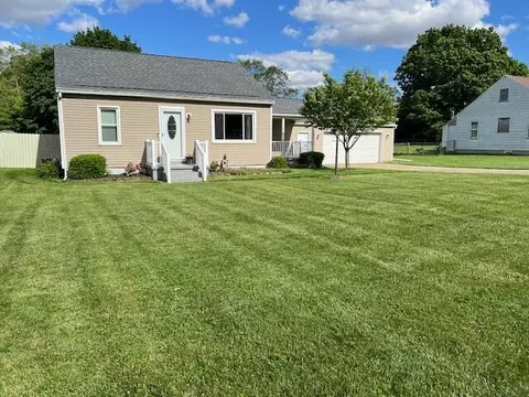 122 Oaksmere Rd, Springfield, OH 45503 photo 1
