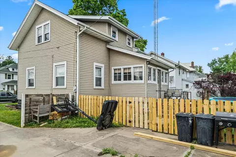 Exterior - 104 Bellevue Ave, Springfield, OH 45503 photo 5 of 6