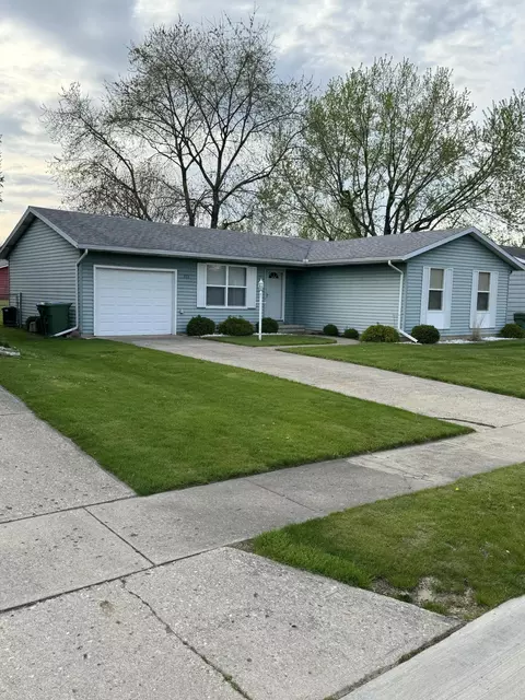 311 Karen Ave, Sidney, OH 45365