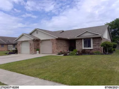 1109 Teaberry Ln, Celina, OH 45822