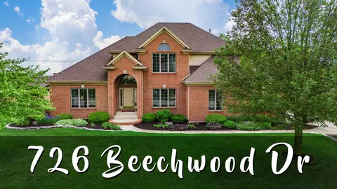 726 Beechwood Dr, Tipp City, OH 45371