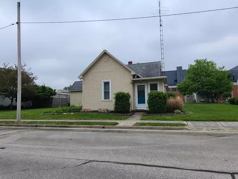 205 E German St, New Knoxville, OH 45871
