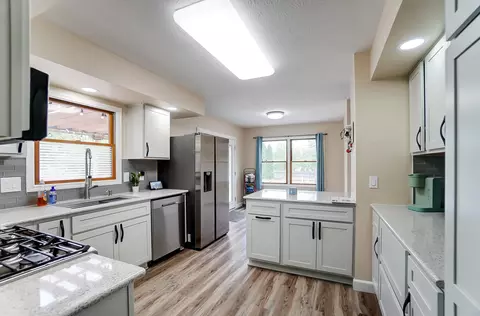Kitchen - 4280 Evans Ave, Springfield, OH 45504 photo 1 of 7