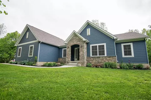 2301 Eris Rd, Urbana, OH 43078