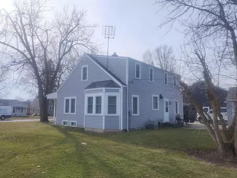 535 E Anthony St, Celina, OH 45822 photo 2