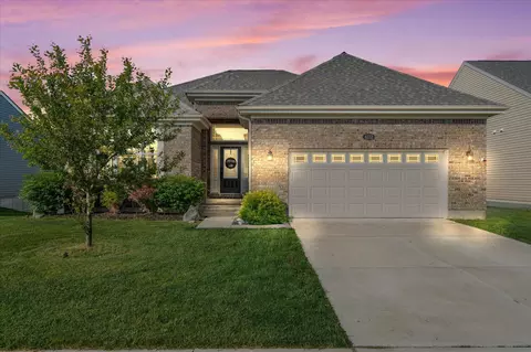 4132 Forestedge St, Tipp City, OH 45371