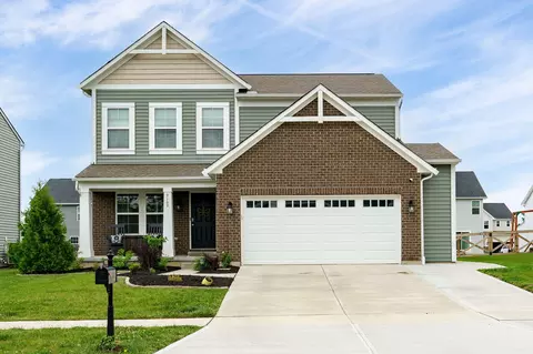 9169 Lakeside St, Tipp City, OH 45371