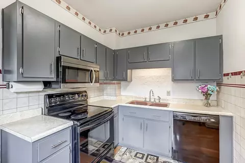 2225 Beatrice St, Springfield, OH 45503 photo 10