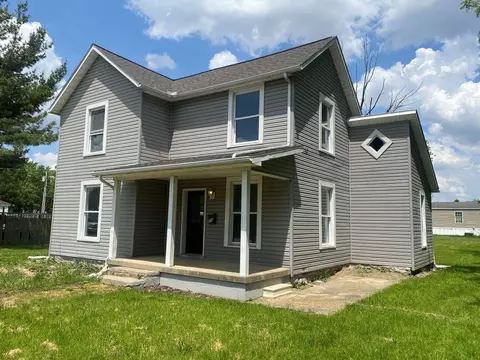 816 W Williams Ave, Bellefontaine, OH 43311