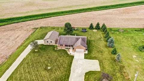 16100 Meranda Rd, Sidney, OH 45365 photo 2