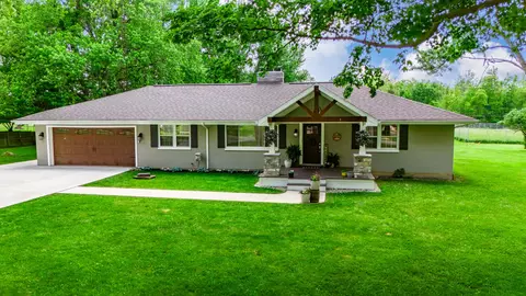 2536 Lefevre Rd, Troy, OH 45373