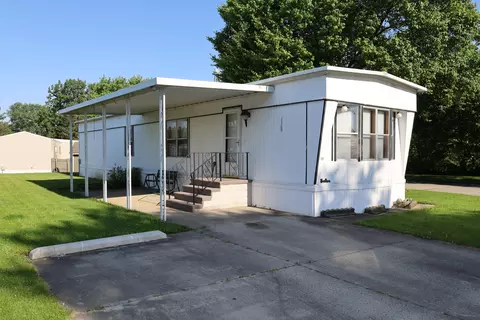117 E Broadway St #19, Fort Recovery, OH 45846