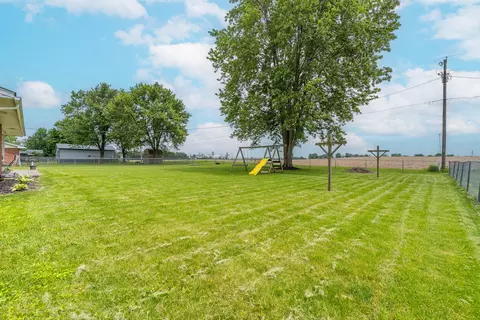 Exterior - 1358 Stephens Rd, Sidney, OH 45365 photo 3 of 7