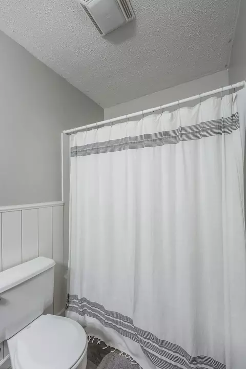 Bath - 1358 Stephens Rd, Sidney, OH 45365 photo 2 of 2