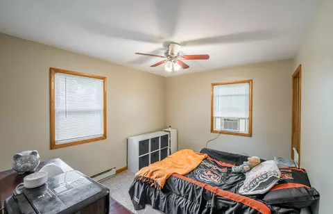 Bedroom - 1358 Stephens Rd, Sidney, OH 45365 photo 3 of 4