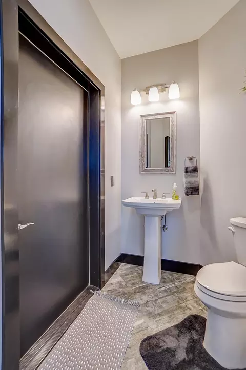 Bath - 2520 Saint Anthony Rd, Celina, OH 45822 photo 11 of 11