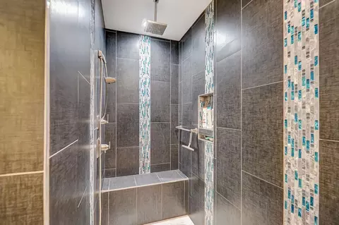 Bath - 2520 Saint Anthony Rd, Celina, OH 45822 photo 4 of 11