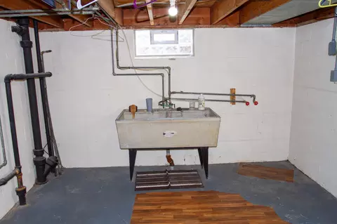 Other - 2102 Saint Paris, Springfield, OH 45504 photo 6 of 10