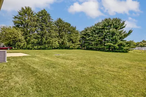 2812 Carriage Ln, Springfield, OH 45505 photo 29