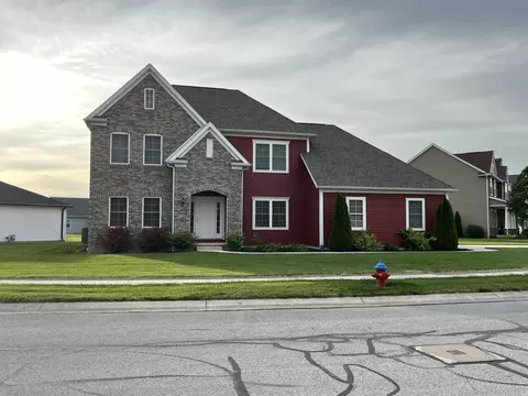 329 Miami Erie Circle Cir, Saint Marys, OH 45885