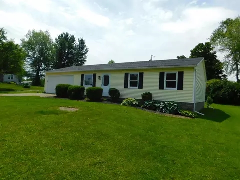 239 E Walnut St, Saint Paris, OH 43072