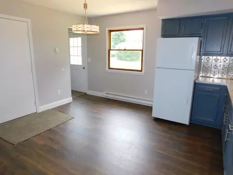 239 E Walnut St, Saint Paris, OH 43072 photo 17
