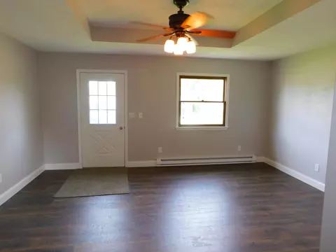 239 E Walnut St, Saint Paris, OH 43072 photo 10