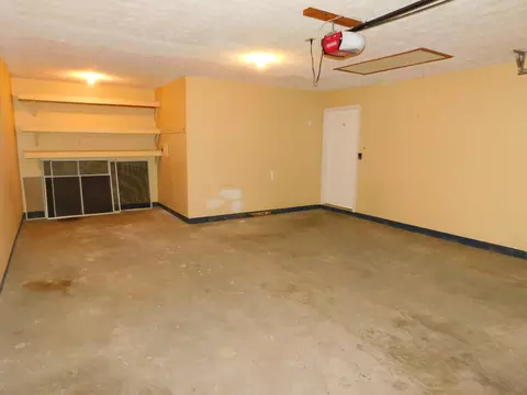 239 E Walnut St, Saint Paris, OH 43072 photo 40