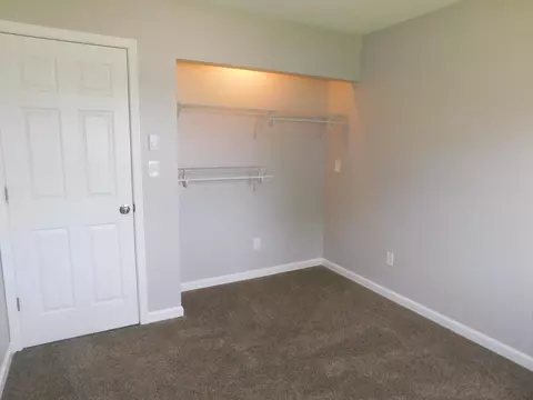 239 E Walnut St, Saint Paris, OH 43072 photo 32
