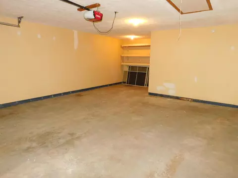 239 E Walnut St, Saint Paris, OH 43072 photo 42