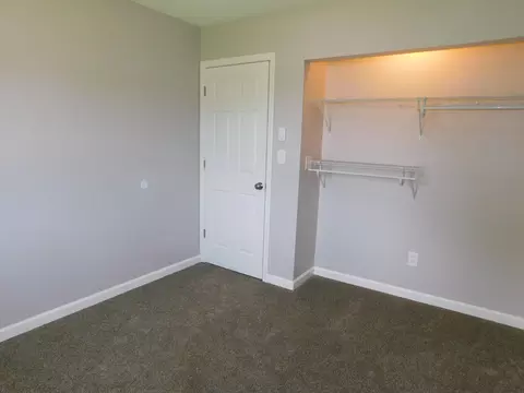 239 E Walnut St, Saint Paris, OH 43072 photo 31