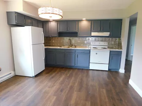 239 E Walnut St, Saint Paris, OH 43072 photo 16