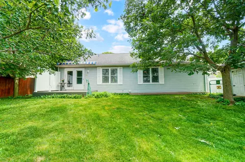 Exterior - 2753 Conowoods Dr, Springfield, OH 45503 photo 4 of 15