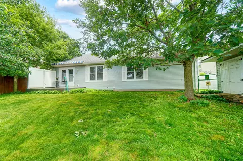 Exterior - 2753 Conowoods Dr, Springfield, OH 45503 photo 5 of 15
