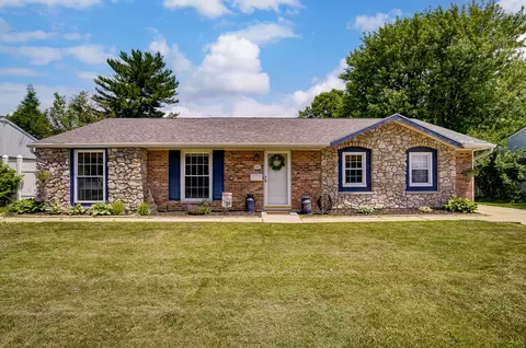 1207 W Lake Ave, New Carlisle, OH 45344