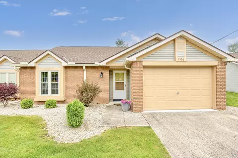 1526 Wright St, Bellefontaine, OH 43311