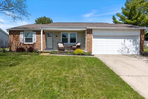 1834 Wilshire Dr, Piqua, OH 45356